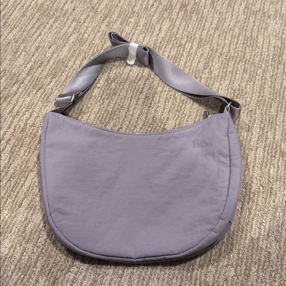 Baggallini Lavender Shoulder Bag - Picture 2 of 2